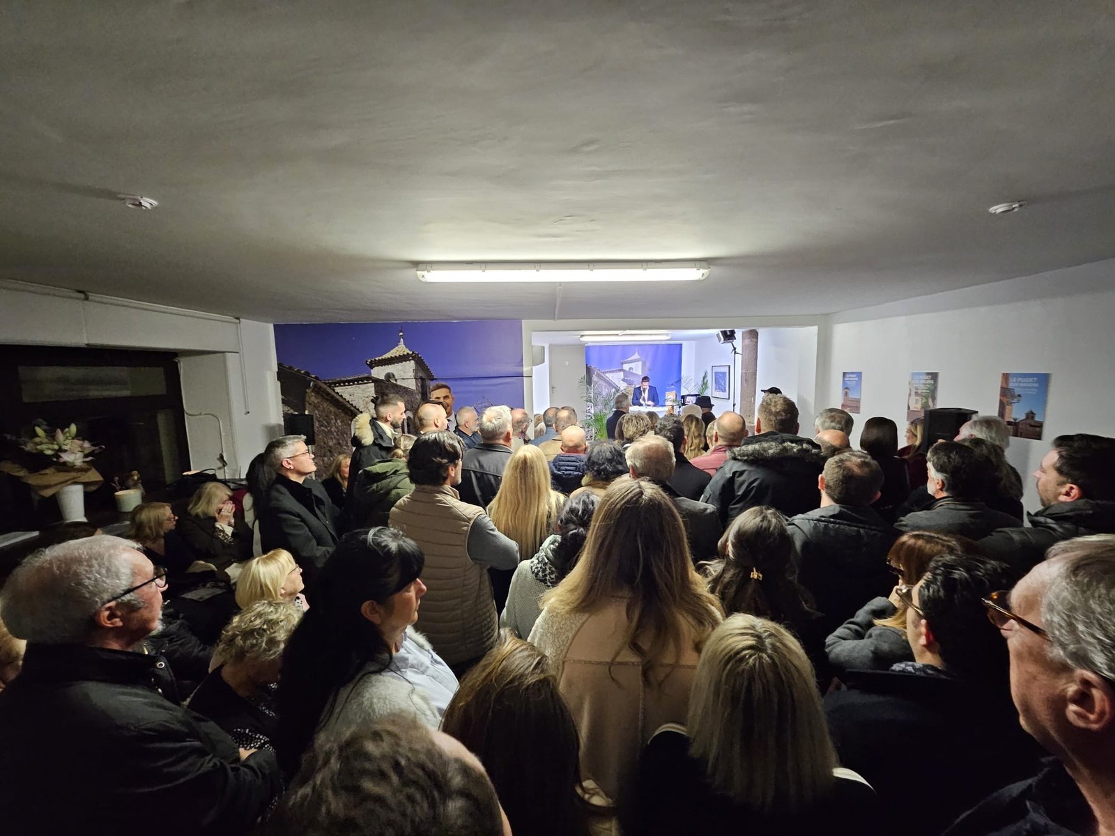 5a0e8877-fb7b-4e42-b746-c936ae38cc2f